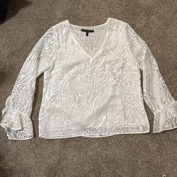 White House Black Market‎ Medium Zebra Overlay Sheer Office Career Bell Sleeve - Picture 1 of 12